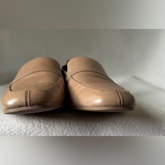 Via Spiga Size 7 Beige Women’s Leather Loafers - Picture 14 of 16
